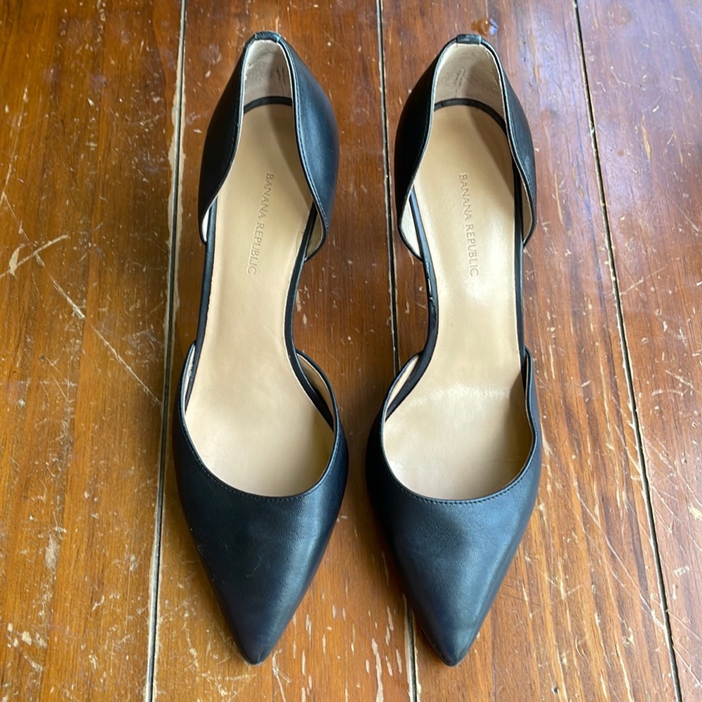 Black Heels Close Toe